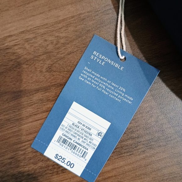 Universal Thread Black Mini Bag with Gold Chain - Picture 3 of 7